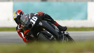 bike-motorcycle-racer-pictures