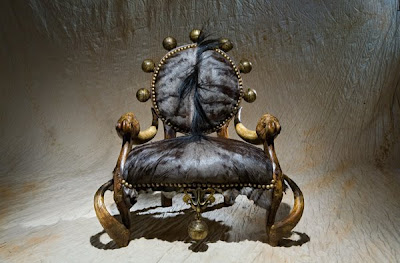  luxurious Baroque antique furniture