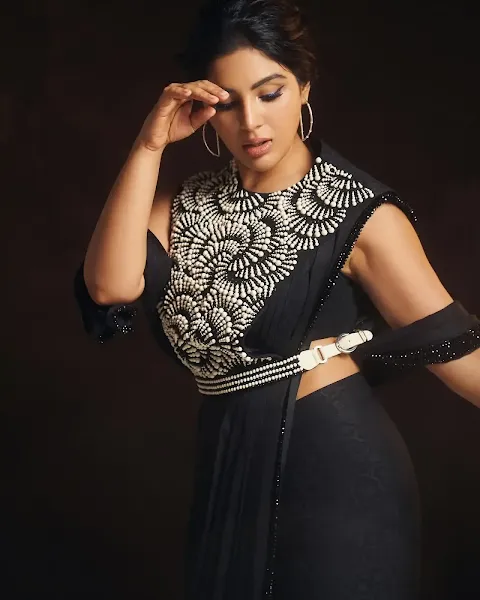 Samyuktha Menon's Stunning Black Photoshoot: Bold & Elegant