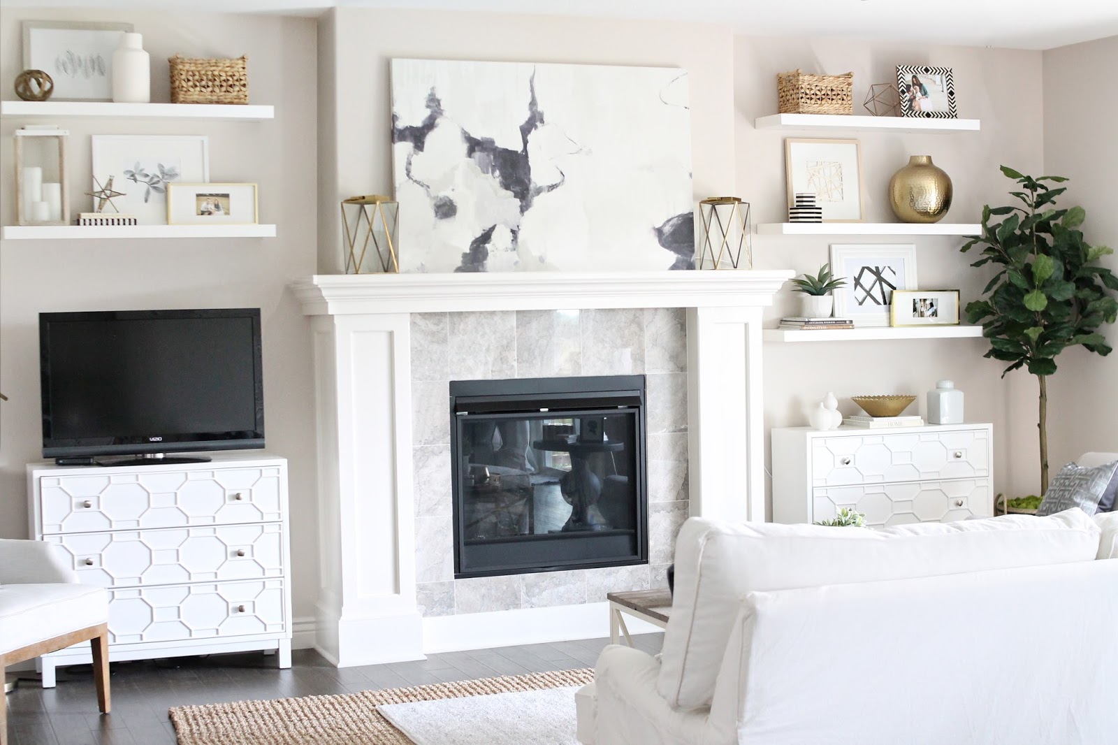 12th And White Living Room Reveal How To Fake Built In Shelving