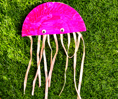 Paper plate craft ideas for kids. Jellyfish using paper plate.