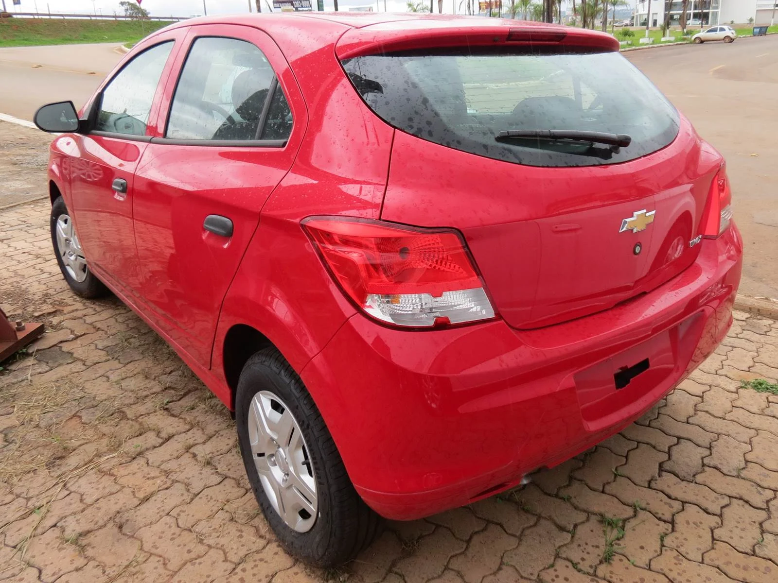 Chevrolet Onix LS 1.0 2015 - Preço