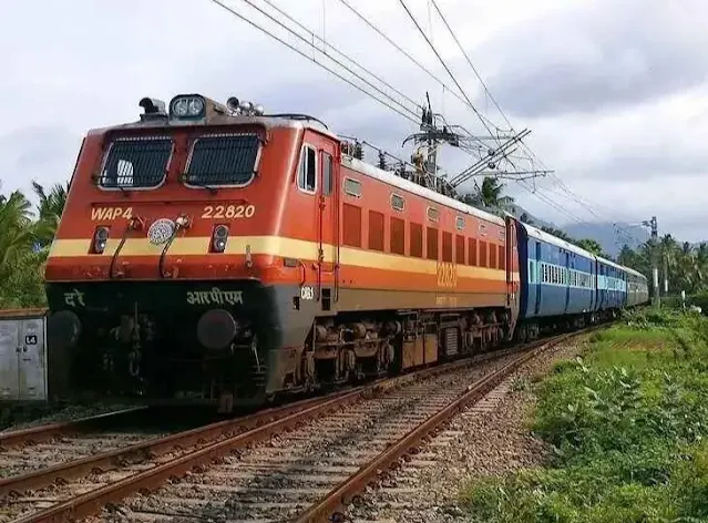 Bihar News: महाकुंभ जाने के लिए नहीं होगी दिक्कत, रेलवे ने शुरू की 16 स्पेशल ट्रेनें