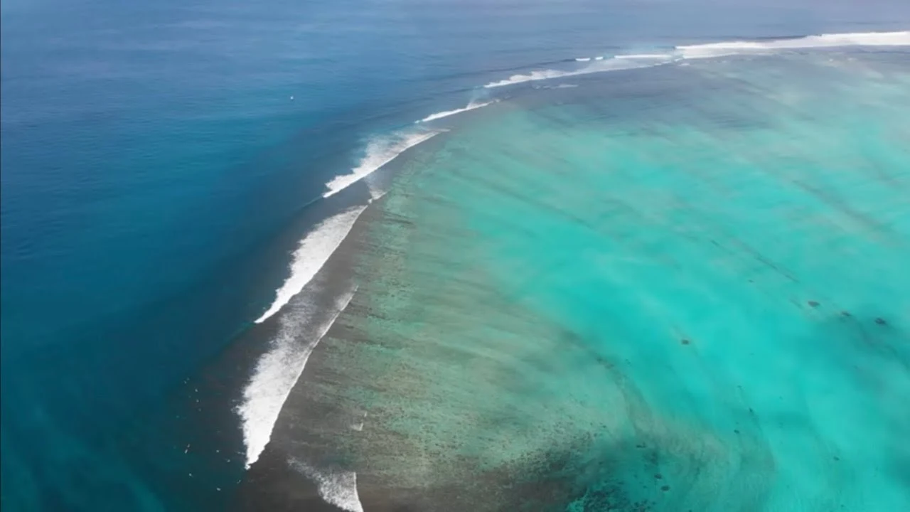 IS THIS THE LONGEST WAVE IN THE MENTAWAIS!?