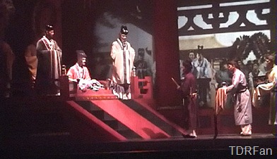 gallery007