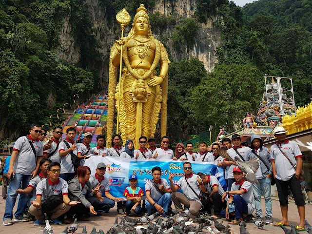 Tempat Wisata di Malaysia Batu Caves