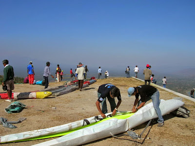 Arena Papan Luncur Olahraga Gantole