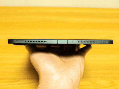 「Xiaomi Pad 5」の左側面