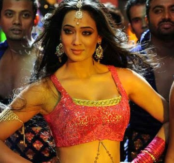 Shweta Tiwari Hot Item Girl Pics