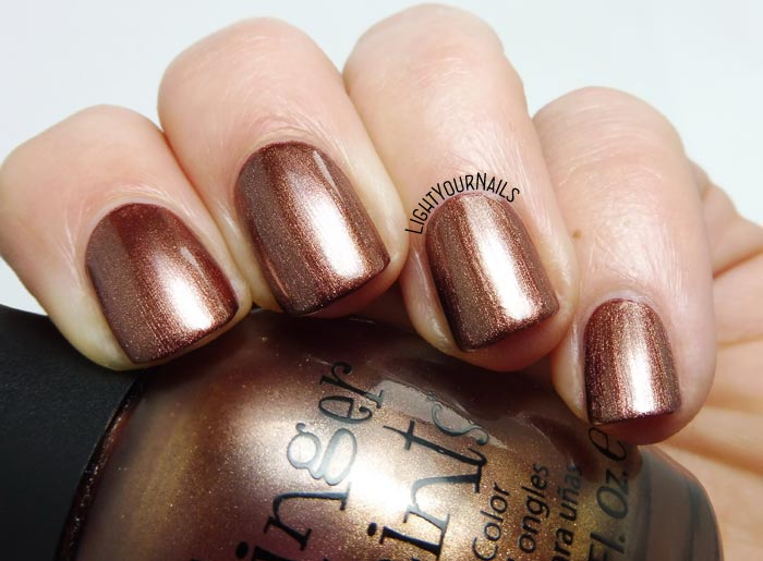 Smalto color bronzo Finger Paints Artist's Inspiration bronze nail polish