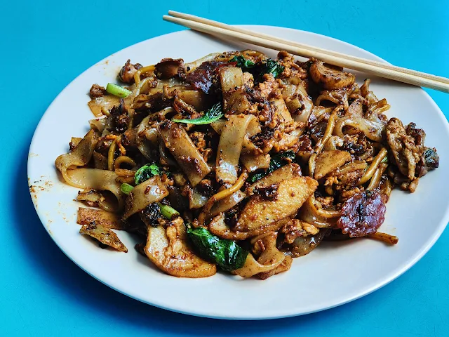 Char_Kway_Teow_Liang's_Hokkien_Prawn_Noodle_260_Kim_Keat_Avenue