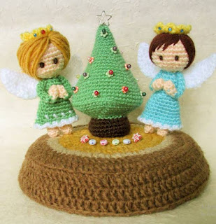 PATRON GRATIS CENTRO DE NAVIDAD AMIGURUMI 55873