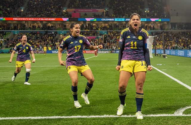 Colombia players celebrate qualification into the quarter finals of the FIFA Women's World Cup 2023