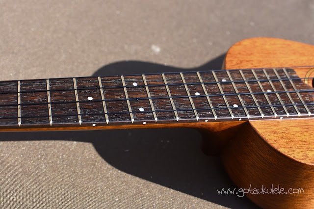 Kiwaya KTS-5 Soprano Ukulele fingerboard