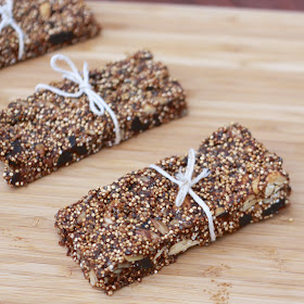 Quinoa Granola Bars | The Sweets Life