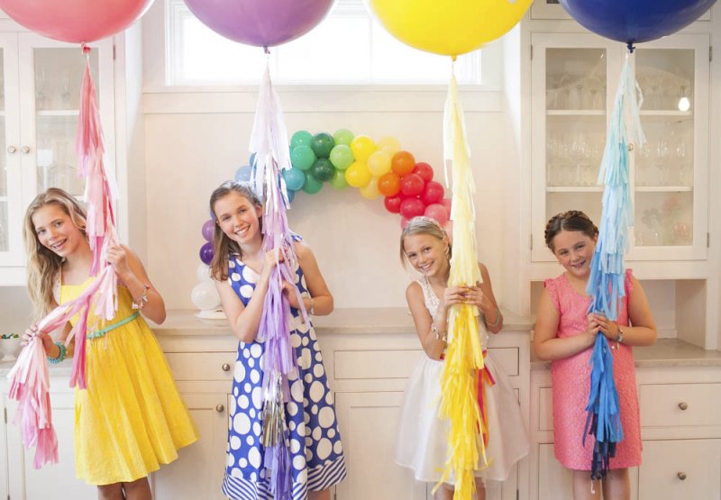 A Charming Over The Rainbow Birthday Party - via BirdsParty.com