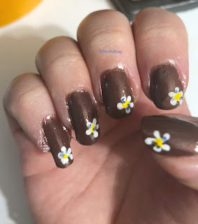 cute_flowers_nail_art