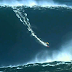 Como se formam as maiores ondas do mundo  surf   ! Nazaré  Portugal !