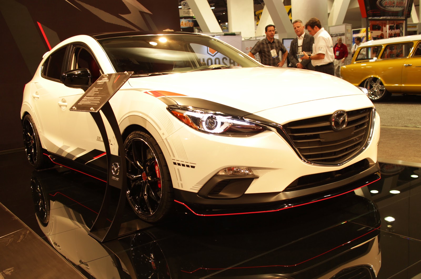 ASIAN AUTO DIGEST: The New 2014 Mazda 3 Launched Malaysia 