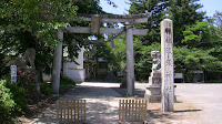 須須神社の碑