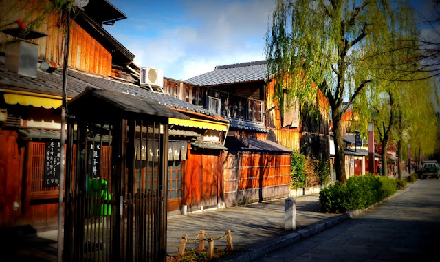 Wooden Houses in Shirakawa Minami Dori Kyoto - 白川南通 京都