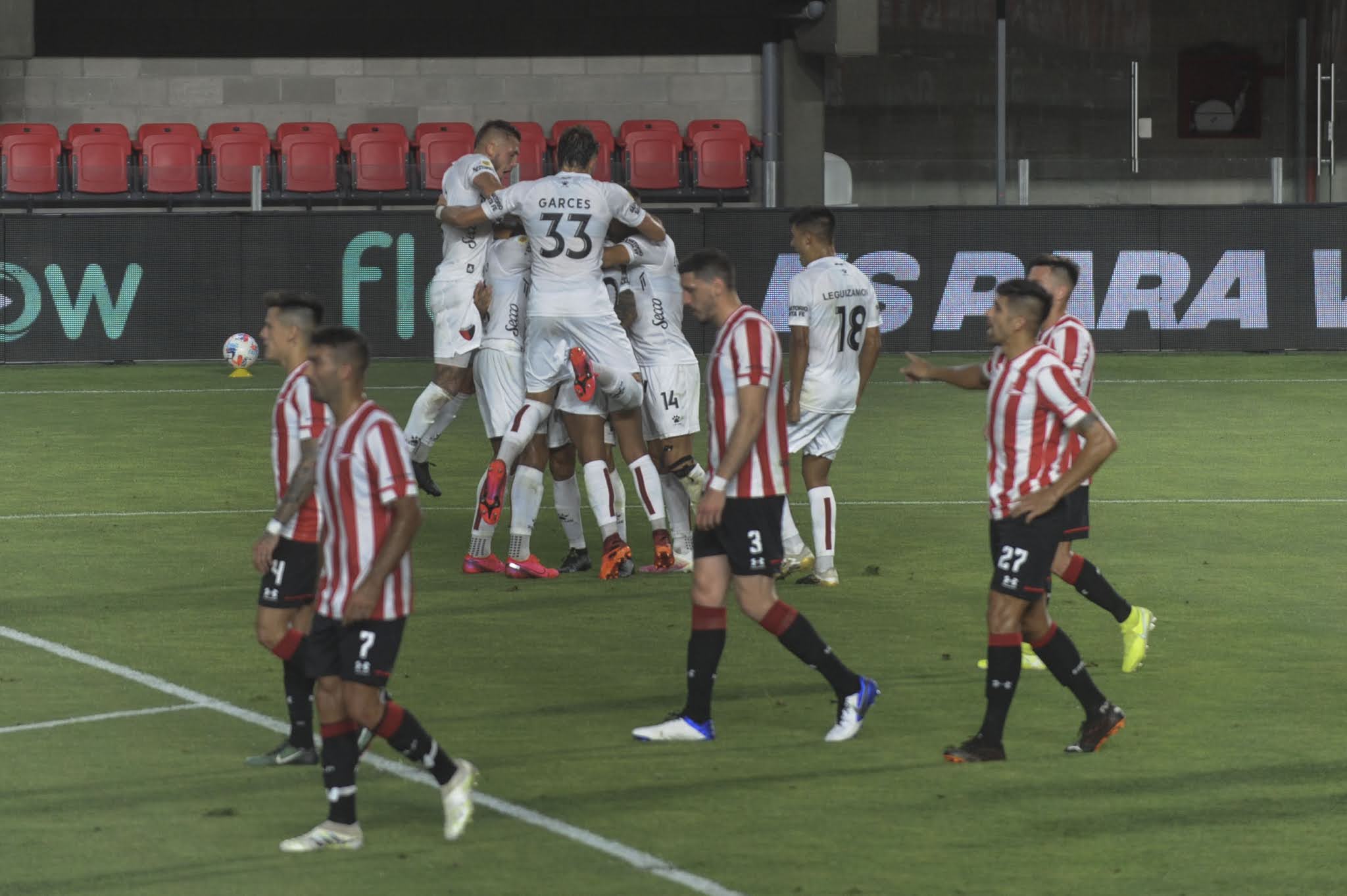 Colón volvió a ganar con el "Pulga" Rodríguez como figura y sigue invicto