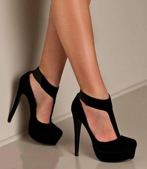 Round Toe Ankle Strap Pumps Shipped Free at Zappos - Black Closed Toe Heels With Ankle Strap