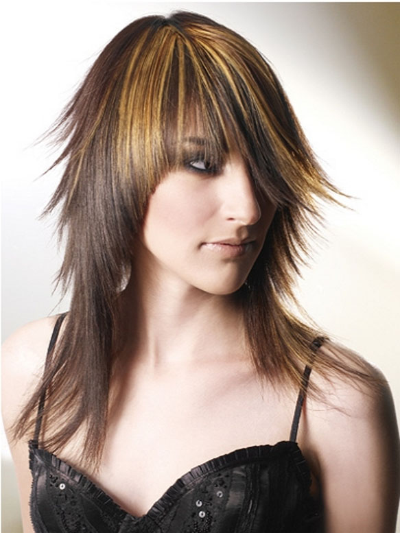 Layered Long Hairstyles with Bangs Ideas | Trends Hairstyles