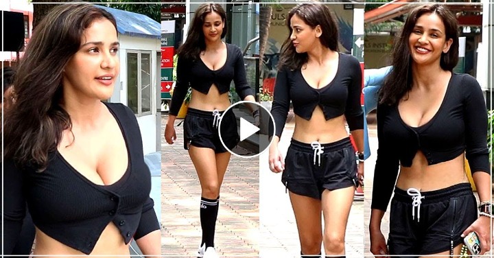Aisha Sharma in gym bra, hot and bold figure-watch video