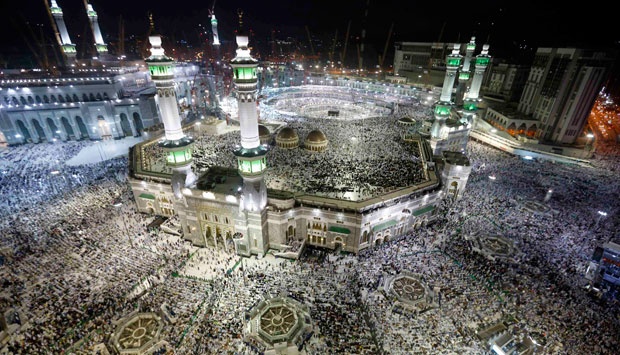 10 Amalan Yang Disunnahkan Sebelum Sholat Idul Adha