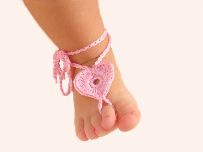 ACCESSORY GALLERY: Baby heart barefoot sandals. Pink, Red