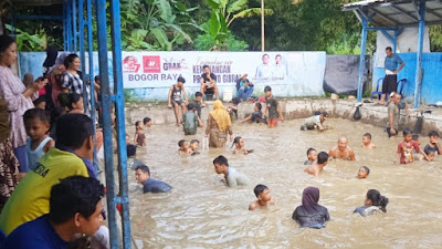 Sukacita Kemenangan Prabowo Gibran, Relawan Bogor Gelar Syukuran dengan Berbagi Kegembiraan