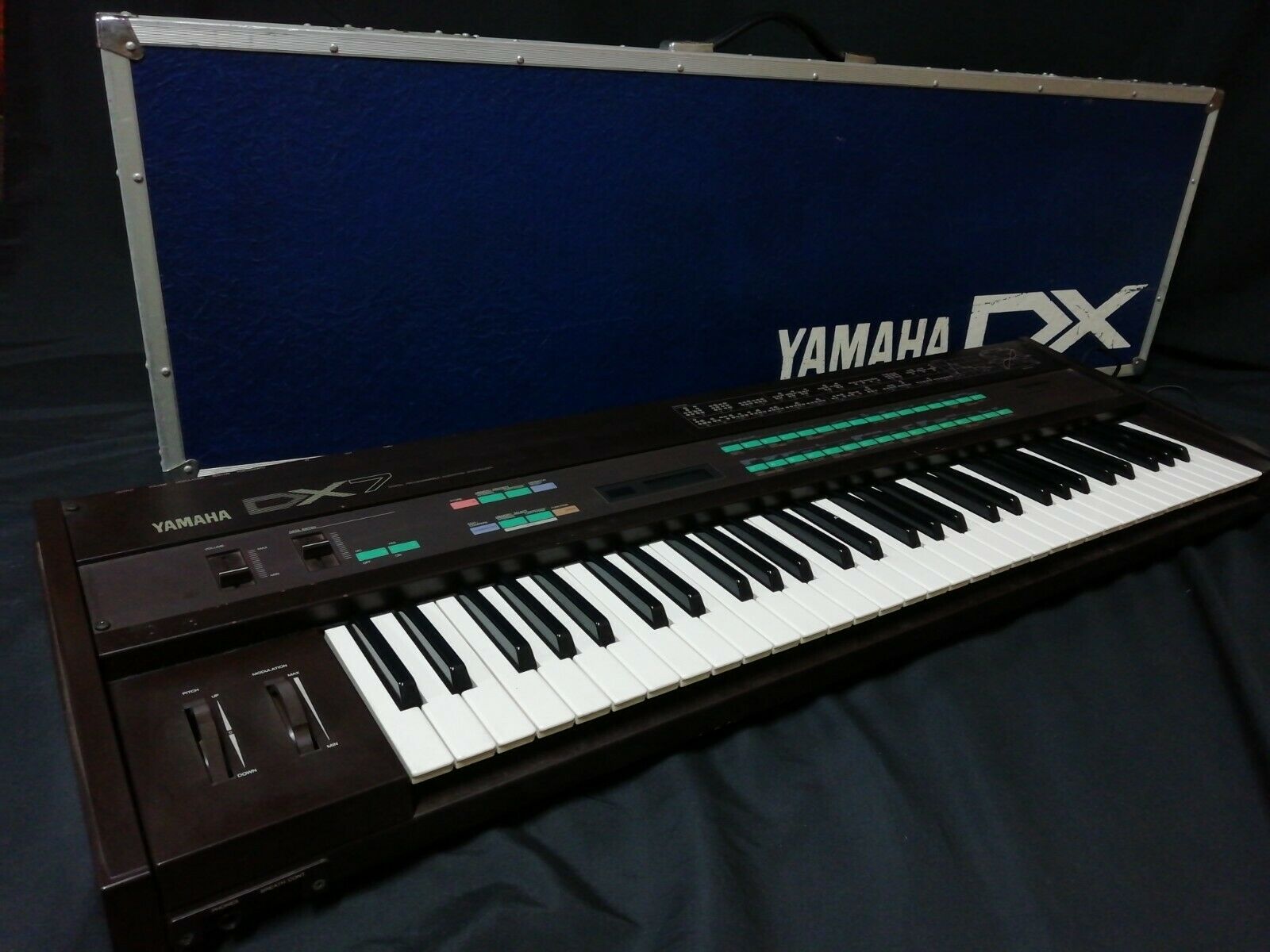 Matrixsynth Yamaha Dx7 W Blue Yamaha Dx Labeled Road Case Sn
