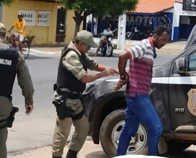 Filho ameaça a mãe após ela negar dar dinheiro e é preso pela Polícia Militar em Parnaíba