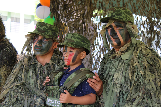 Durante la estancia en el campo militar las familias podrán caminar, correr, trotar o andar en bicicleta de manera cómoda y segura, guiados por personal militar