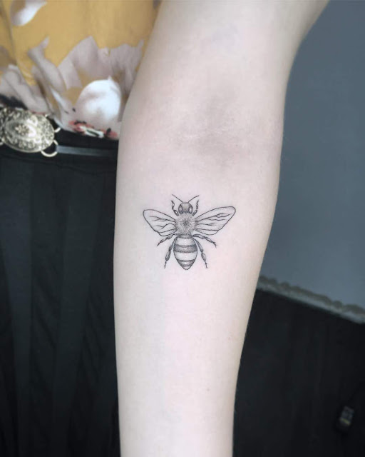 Mini tatuagens femininas 