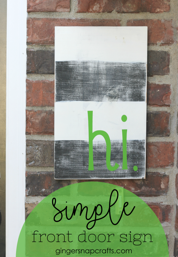 Simple Front Door Sign at GingerSnapCrafts.com #DIY #homedecor #forthehome