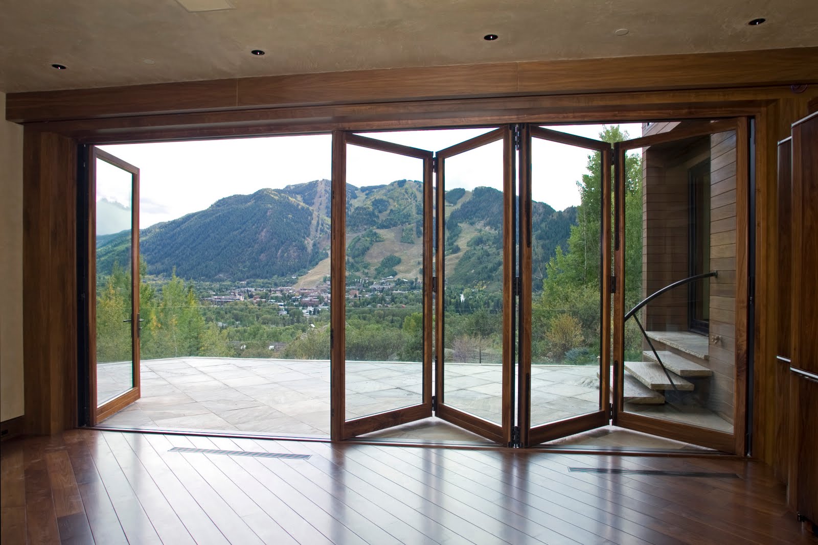 wood laminate doors Folding Sliding Exterior Glass Doors | 1600 x 1067