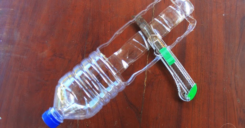 Cara Membuat Kreasi Pot Tanaman Gantung Dari  Botol Aqua 