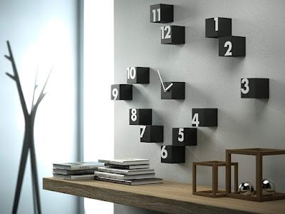 The Rnd_Time Clock, A Wall Clock That The Numbers Are Scattered Or Spread