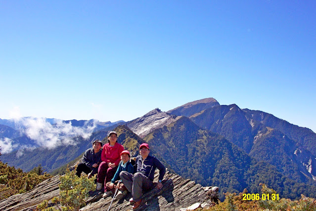 往關山嶺山