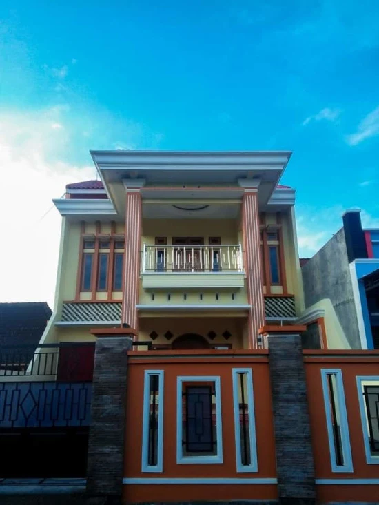 Rumah minimalis 2 lantai