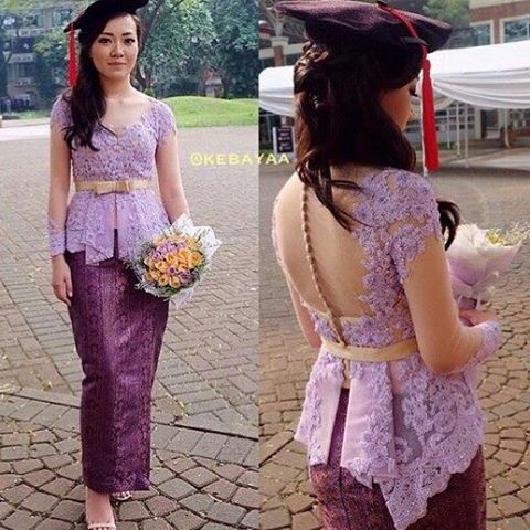 16+ Model Baju Kebaya Batik Modern Yang Menginspirasi 2018