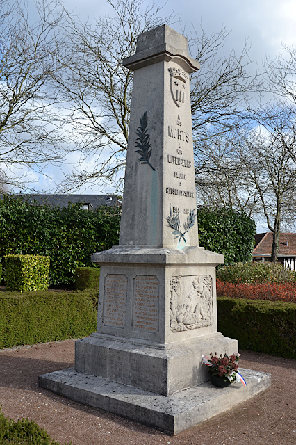 Monument aux morts de Pîtres