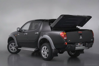 mitsubishi-triton-tmr-back-2