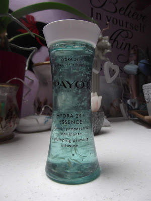 PAYOT HYDRA 24+ ESSENCE Hydratačná podkladová emulzia pre ženy