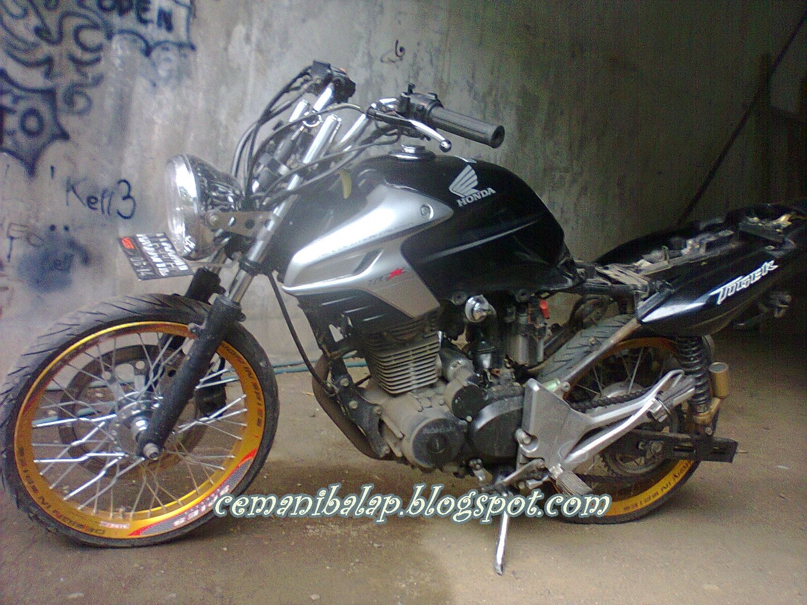 Koleksi Foto Modifikasi Motor Tiger Revo Terlengkap Modispik Motor