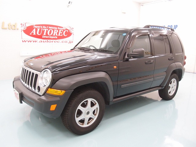 2007 Chrysler Cherokee 4WD RHD