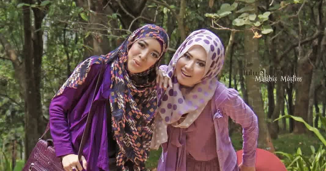 Dua Hijaber Cantik Bandung - Hijab Style