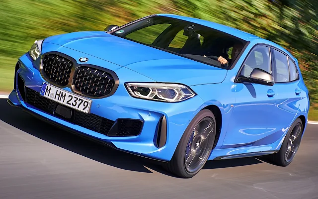 BMW M135i xDrive 2020 chega ao Brasil por R$ 270 mil